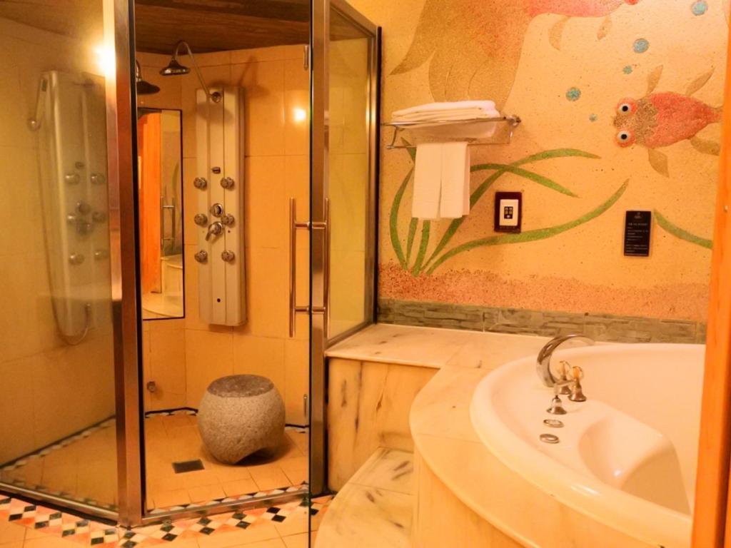 גואישן Swan Lake Motel מראה חיצוני תמונה