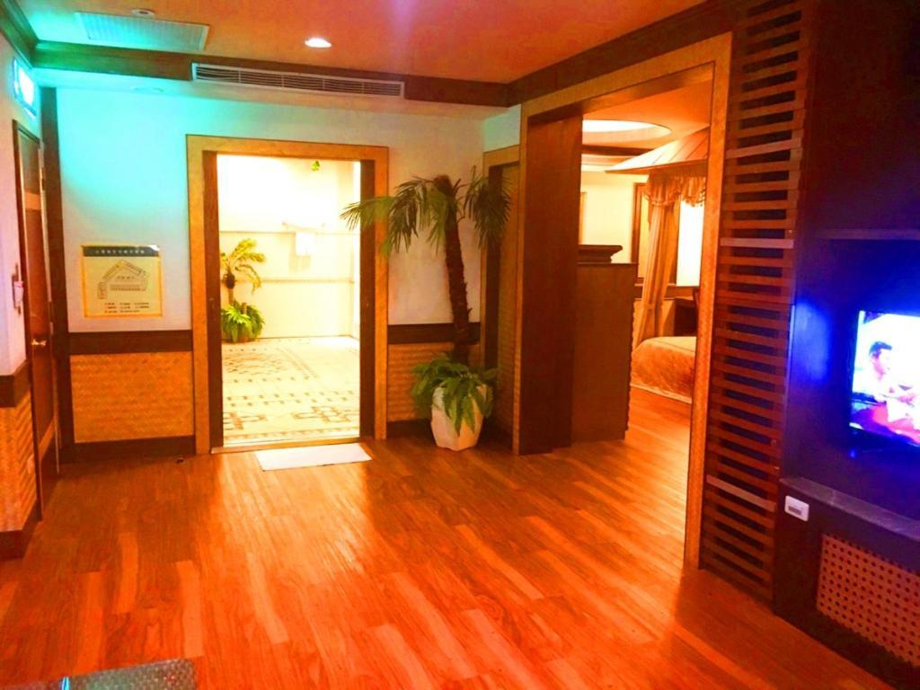 גואישן Swan Lake Motel מראה חיצוני תמונה