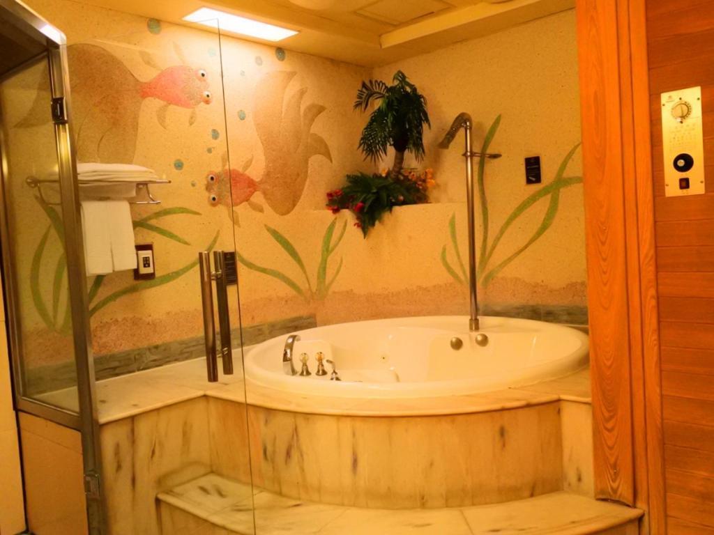 גואישן Swan Lake Motel מראה חיצוני תמונה